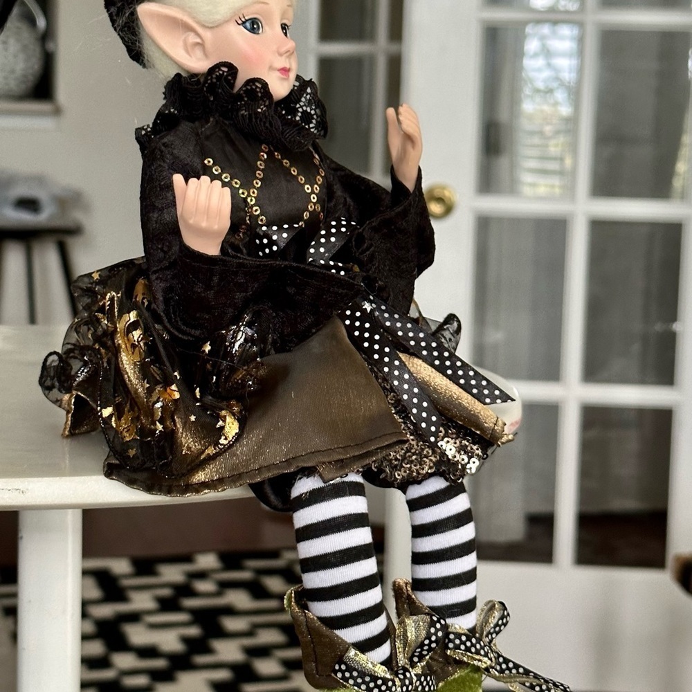 Halloween Elf Miss Match Witch Doll Shelf sitter/18” Black Gold Dress NWT - Picture 7 of 9
